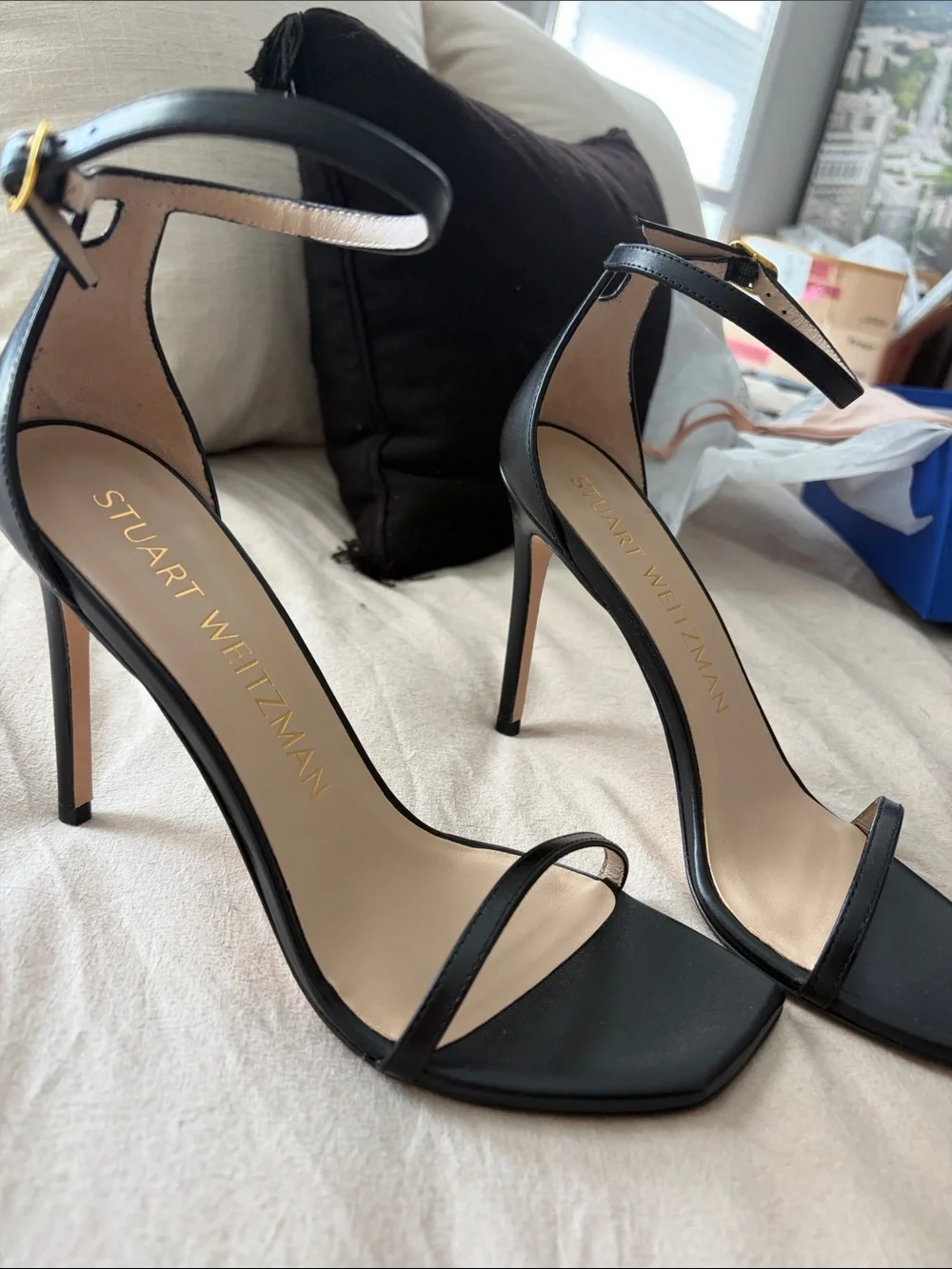 Stuart Weitzman Nudistcurve 100 Smooth Leather Heels - Picture 2 of 6